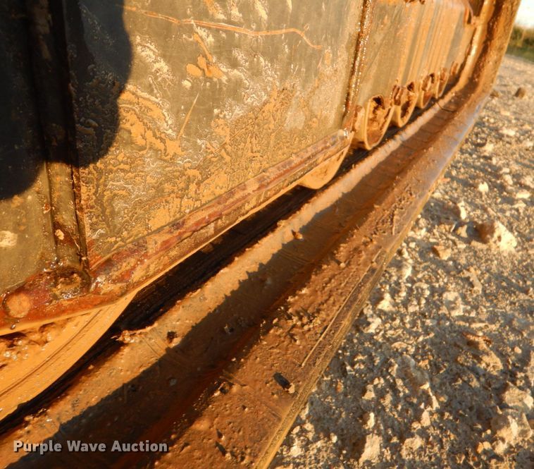 image for item DO1660 2019 Bobcat T770  tracked skid steer loader