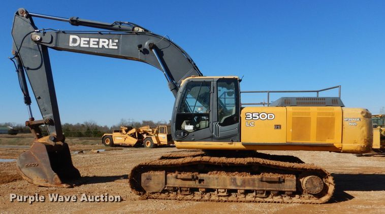 image for item DO1667 2007 John Deere 350D LC  excavator