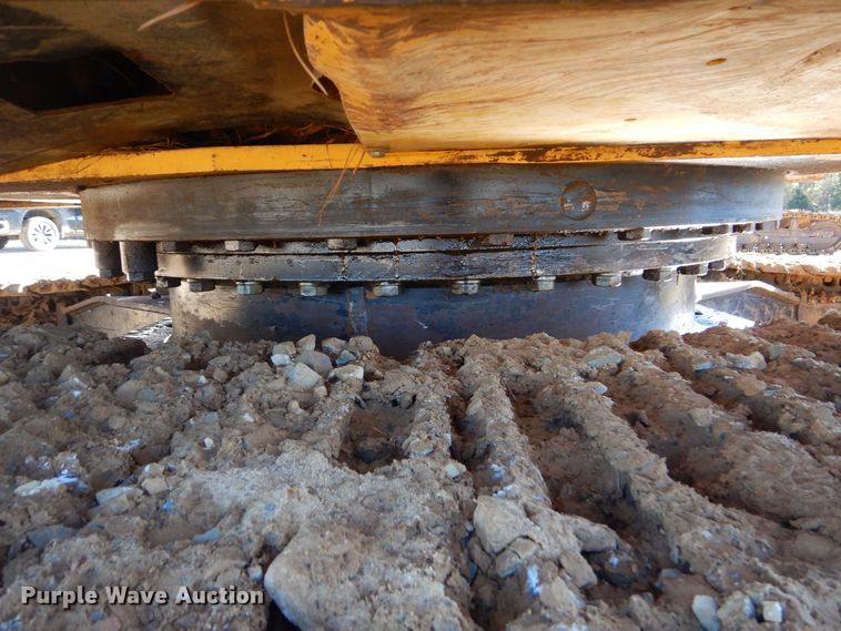 image for item DO1667 2007 John Deere 350D LC  excavator