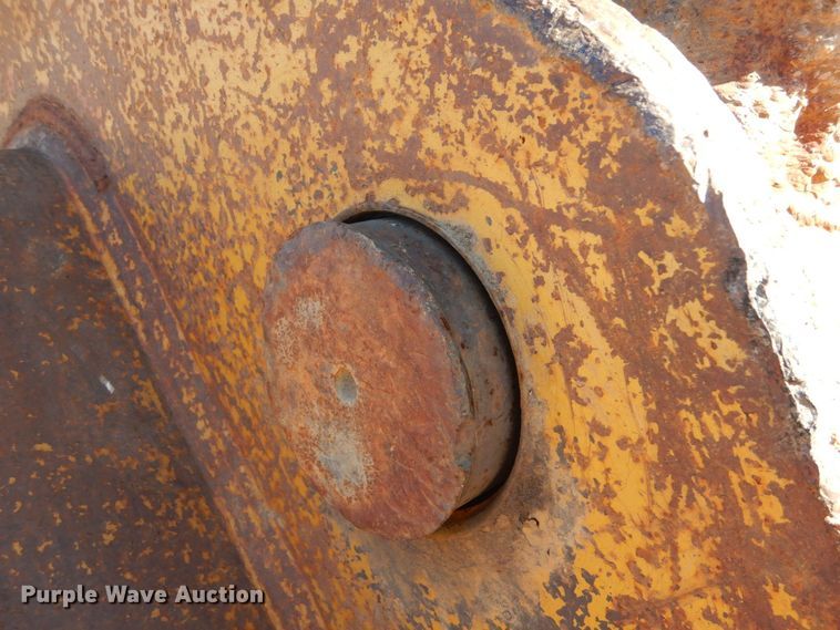 image for item DO1667 2007 John Deere 350D LC  excavator