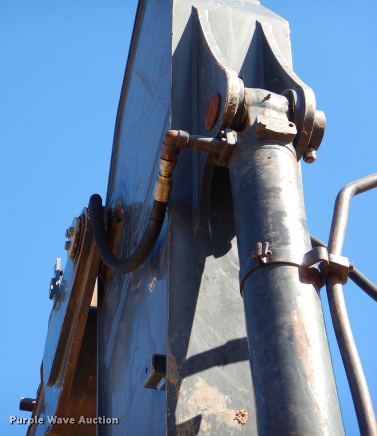 image for item DO1667 2007 John Deere 350D LC  excavator