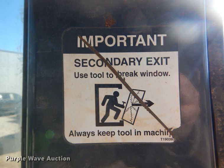 image for item DO1667 2007 John Deere 350D LC  excavator