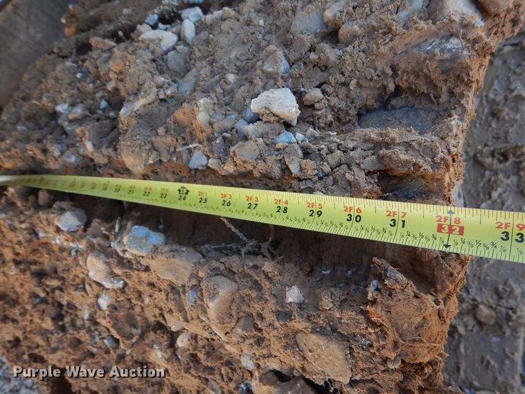 image for item DO1667 2007 John Deere 350D LC  excavator