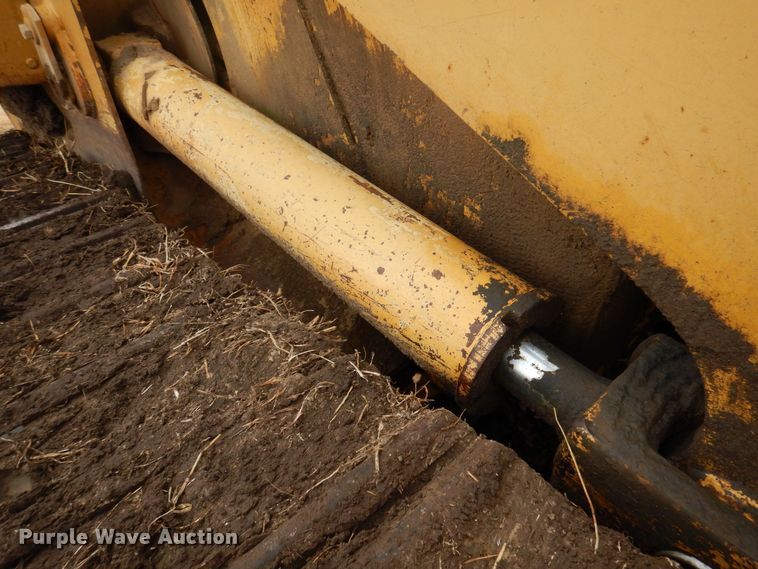 image for item DP0412 1996 Caterpillar 953C  track loader