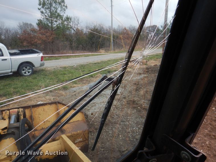 image for item DP0412 1996 Caterpillar 953C  track loader