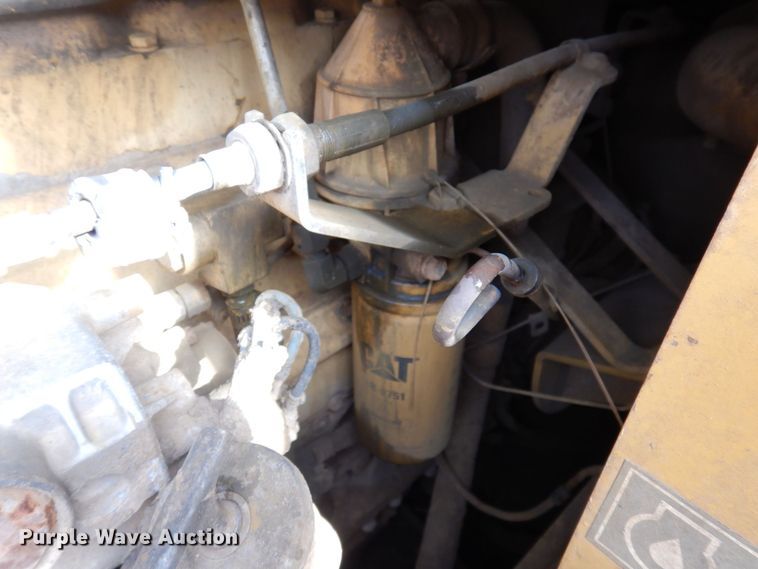 image for item DP0412 1996 Caterpillar 953C  track loader