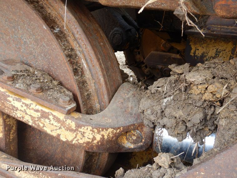 image for item DP0412 1996 Caterpillar 953C  track loader