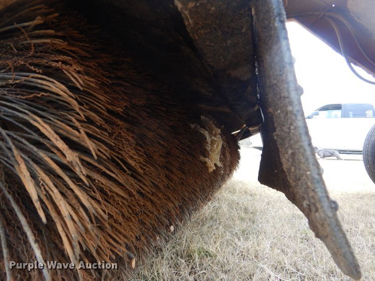 image for item DP8585 2003 Waldon SM250  broom