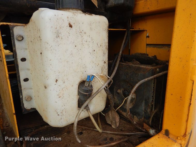 image for item DP8585 2003 Waldon SM250  broom