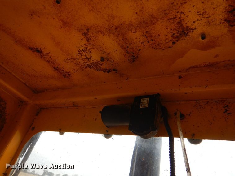 image for item DP8585 2003 Waldon SM250  broom