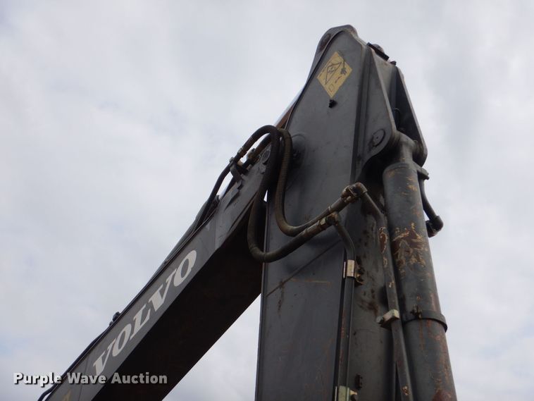 image for item DP8587 2013 Volvo EC220DL  excavator