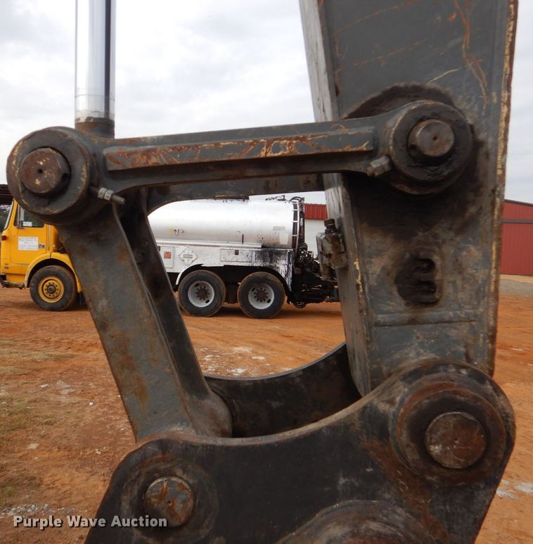 image for item DP8587 2013 Volvo EC220DL  excavator