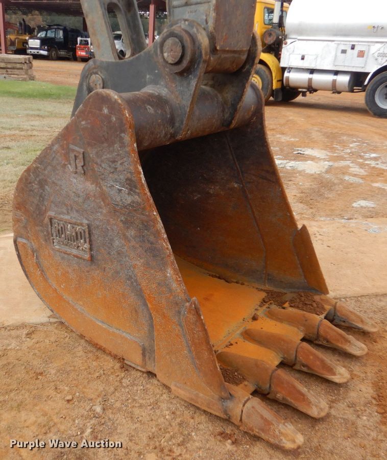 image for item DP8587 2013 Volvo EC220DL  excavator