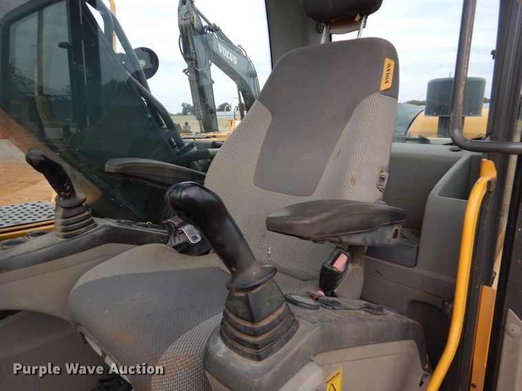 image for item DP8587 2013 Volvo EC220DL  excavator