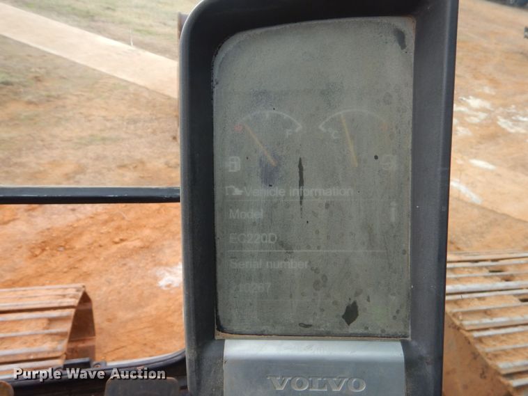 image for item DP8587 2013 Volvo EC220DL  excavator