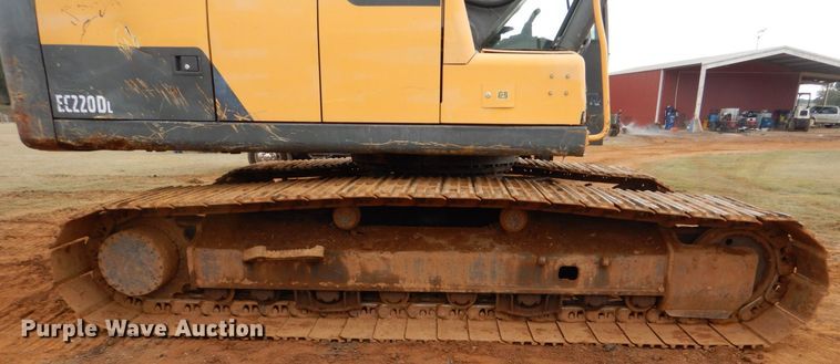 image for item DP8587 2013 Volvo EC220DL  excavator