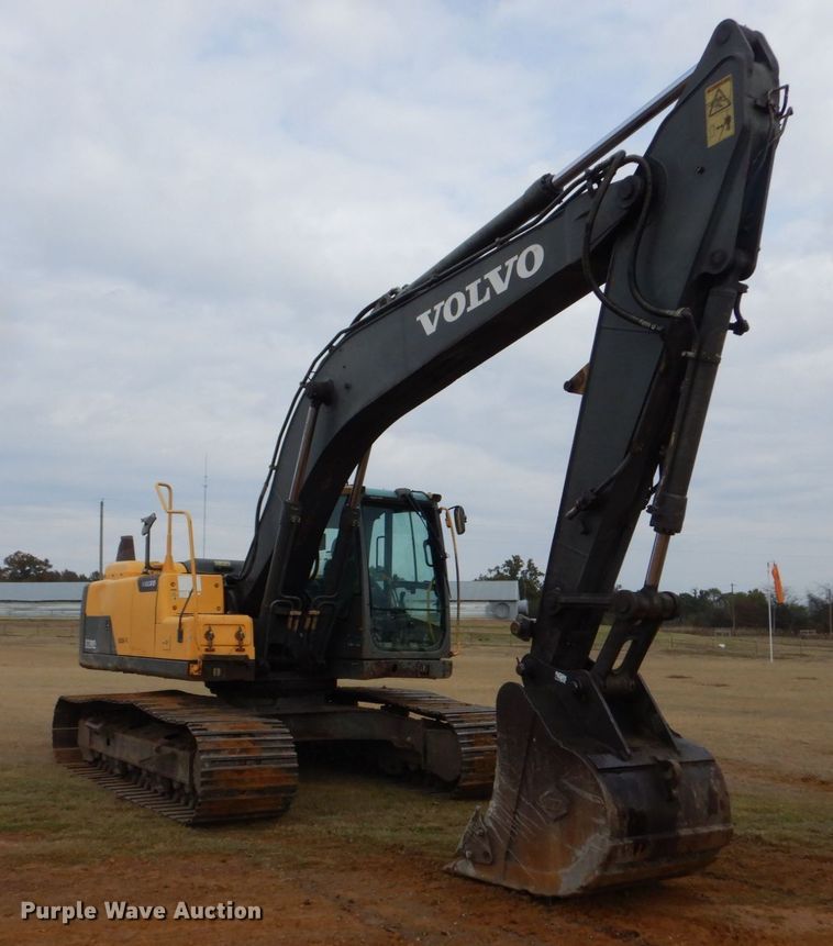 image for item DP8588 2012 Volvo EC220DL  excavator