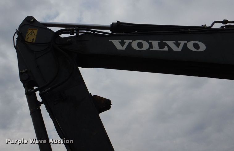 image for item DP8588 2012 Volvo EC220DL  excavator