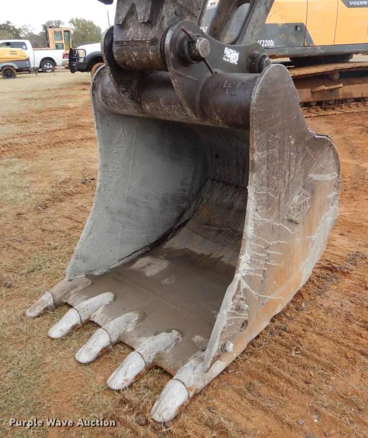 image for item DP8588 2012 Volvo EC220DL  excavator