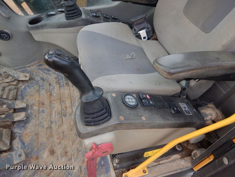 image for item DP8588 2012 Volvo EC220DL  excavator