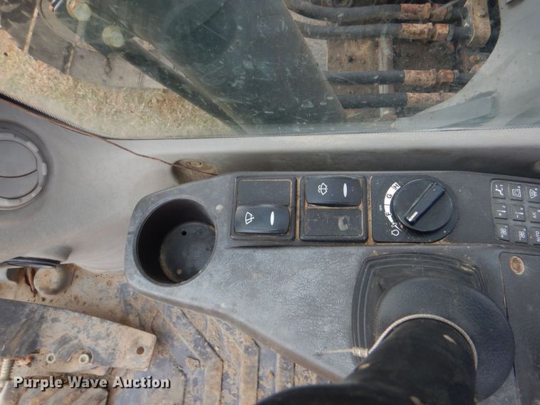 image for item DP8588 2012 Volvo EC220DL  excavator