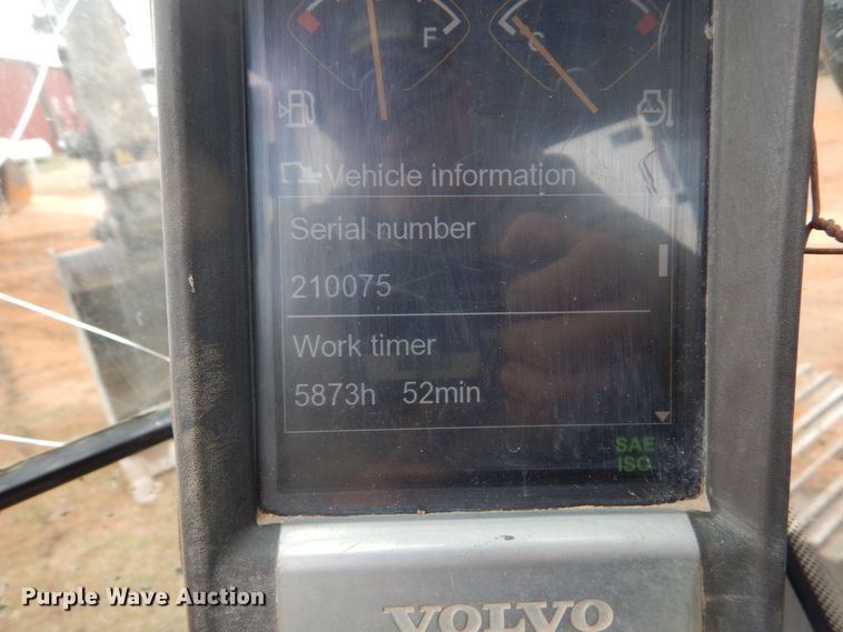 image for item DP8588 2012 Volvo EC220DL  excavator