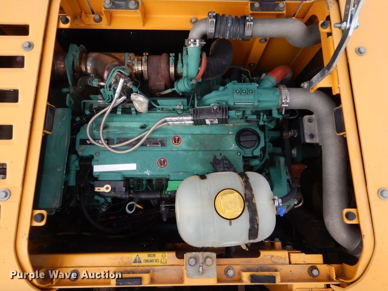 image for item DP8588 2012 Volvo EC220DL  excavator