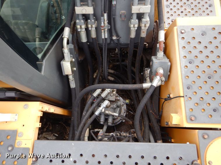 image for item DP8588 2012 Volvo EC220DL  excavator