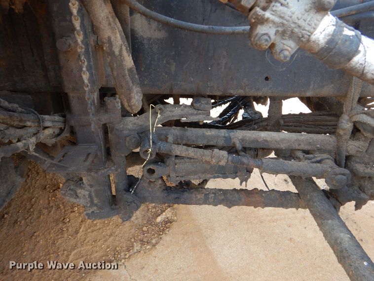 image for item DP8589 1988 White GMC WX  oil distributor truck