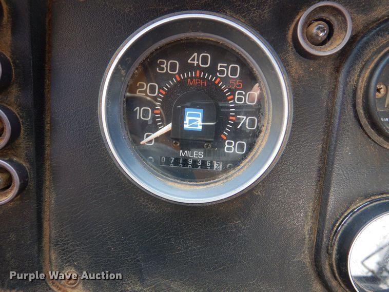 image for item DP8589 1988 White GMC WX  oil distributor truck