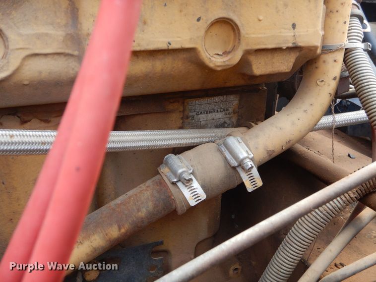 image for item DP8589 1988 White GMC WX  oil distributor truck