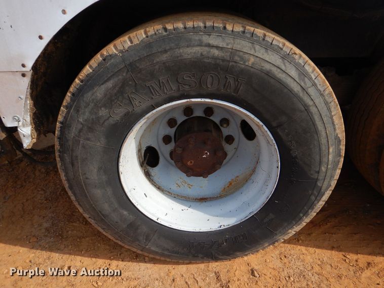 image for item DP8589 1988 White GMC WX  oil distributor truck