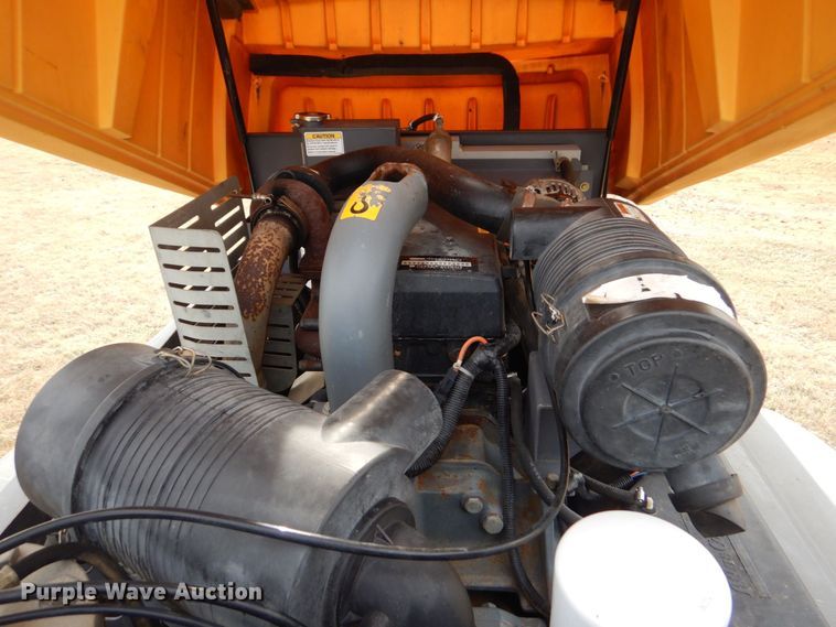 image for item DP8590 2010 Atlas Copco XAS 185  air compressor