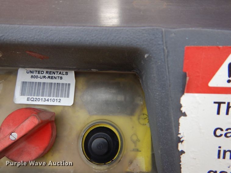 image for item DP8590 2010 Atlas Copco XAS 185  air compressor