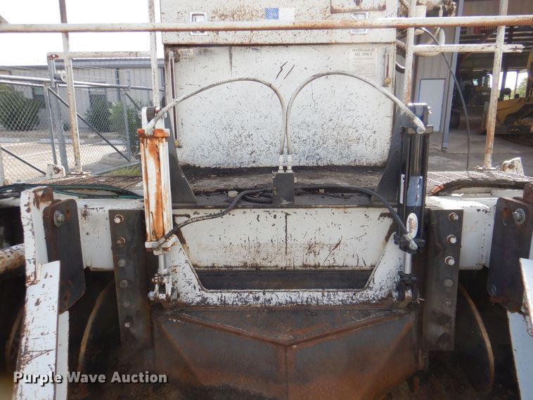 image for item DQ1875 Carlson WP-800  windrow elevator