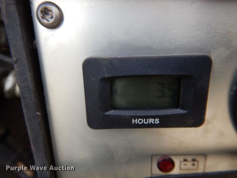 image for item DQ1875 Carlson WP-800  windrow elevator