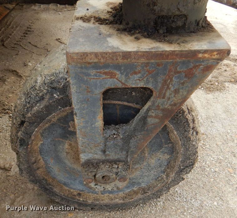 image for item DQ1875 Carlson WP-800  windrow elevator