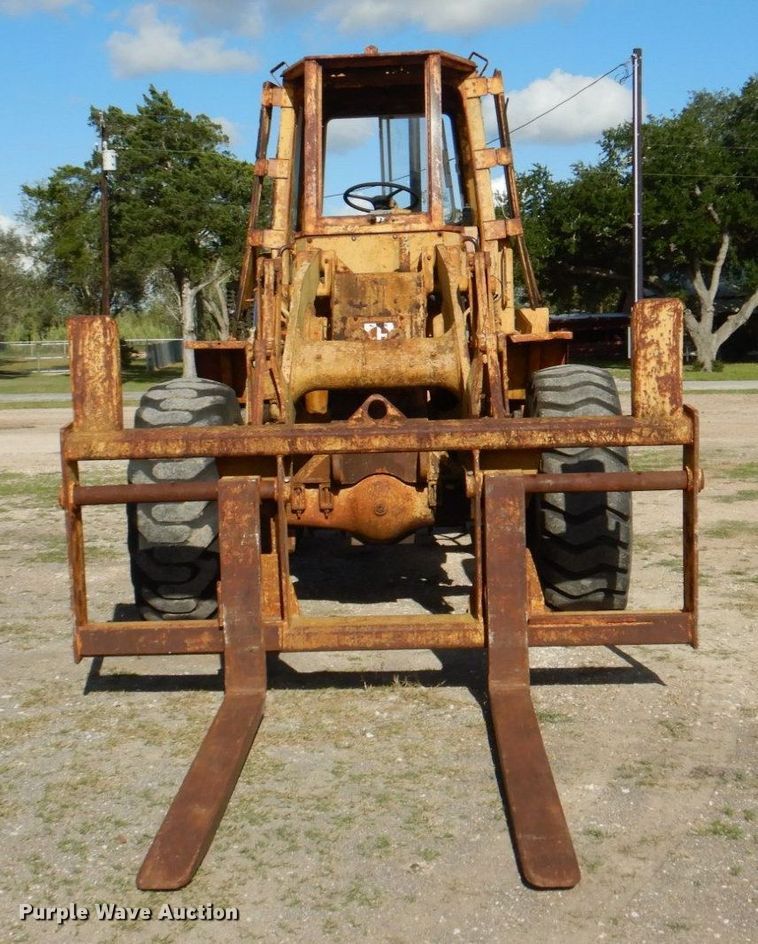 image for item DQ1876 1980 Caterpillar 930  wheel loader