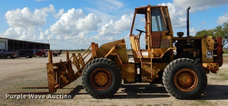 image for item DQ1876 1980 Caterpillar 930  wheel loader