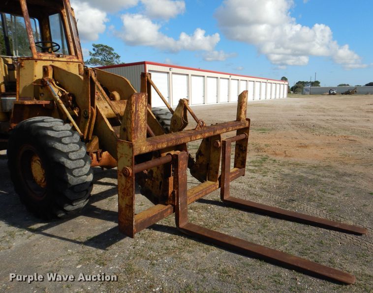 image for item DQ1876 1980 Caterpillar 930  wheel loader