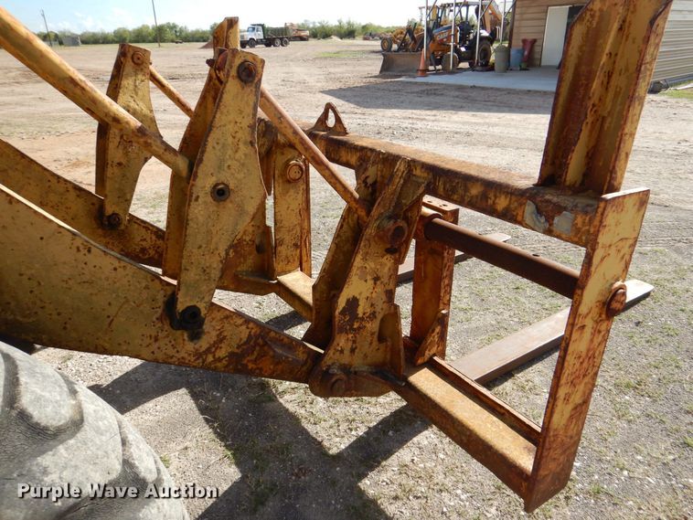 image for item DQ1876 1980 Caterpillar 930  wheel loader