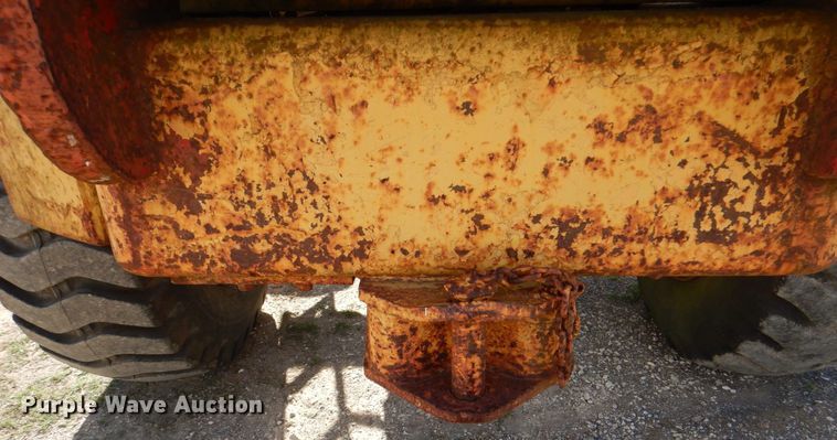 image for item DQ1876 1980 Caterpillar 930  wheel loader