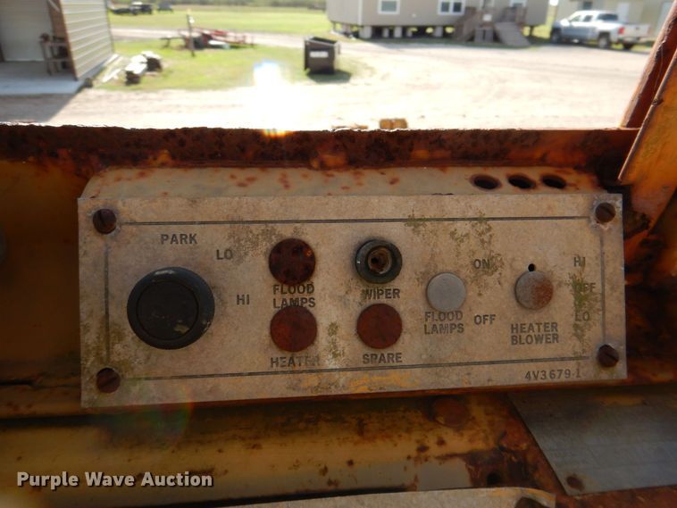 image for item DQ1876 1980 Caterpillar 930  wheel loader