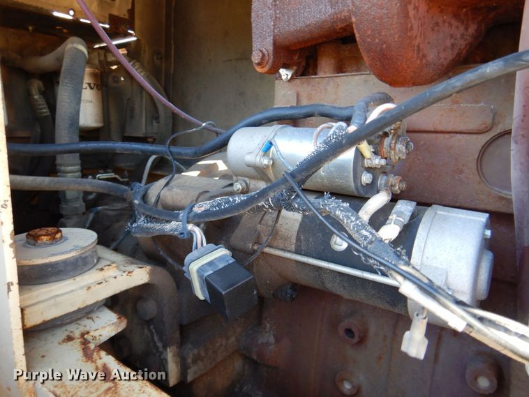 image for item DQ1879 1992 Ingersoll Rand SD-100D  single drum roller