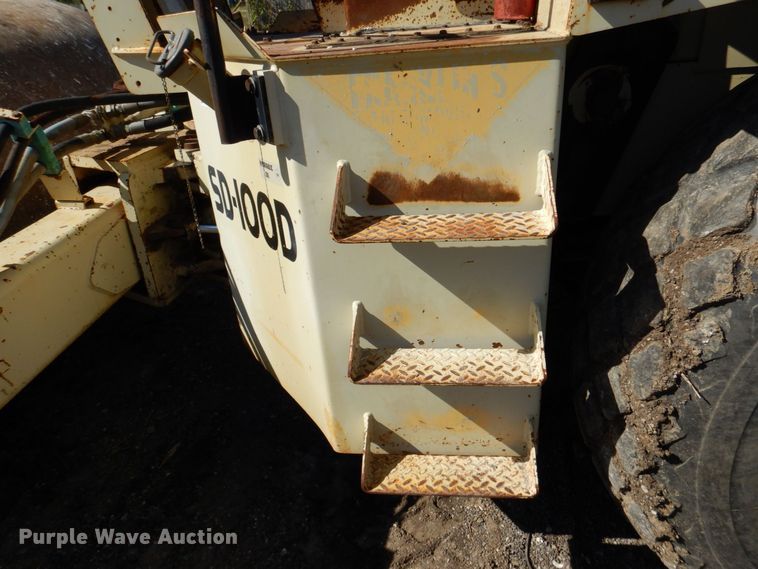 image for item DQ1879 1992 Ingersoll Rand SD-100D  single drum roller
