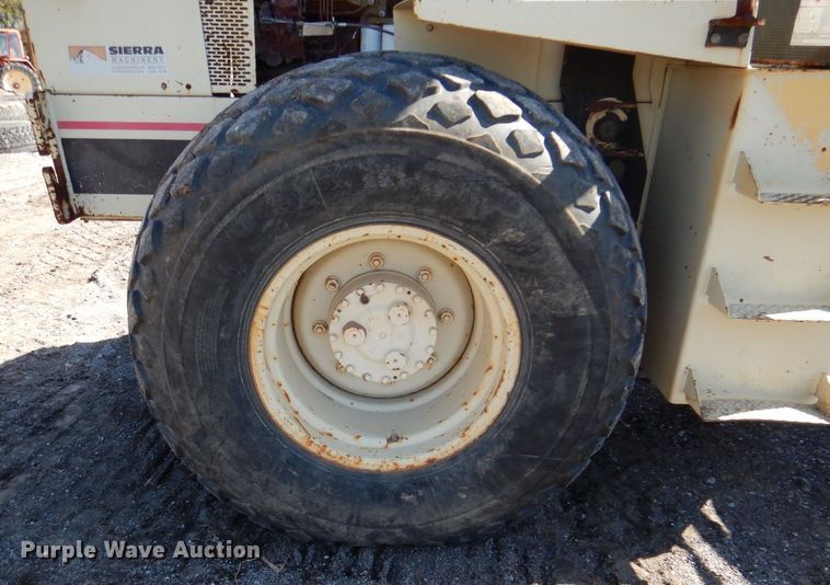 image for item DQ1879 1992 Ingersoll Rand SD-100D  single drum roller