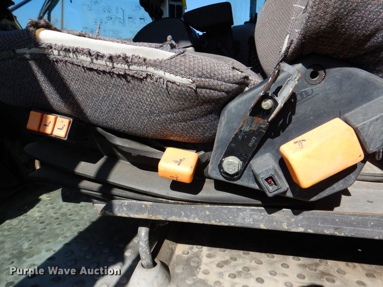 image for item DQ1880 2007 Volvo L90F  wheel loader