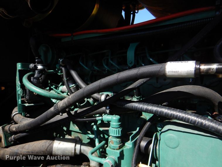 image for item DQ1880 2007 Volvo L90F  wheel loader