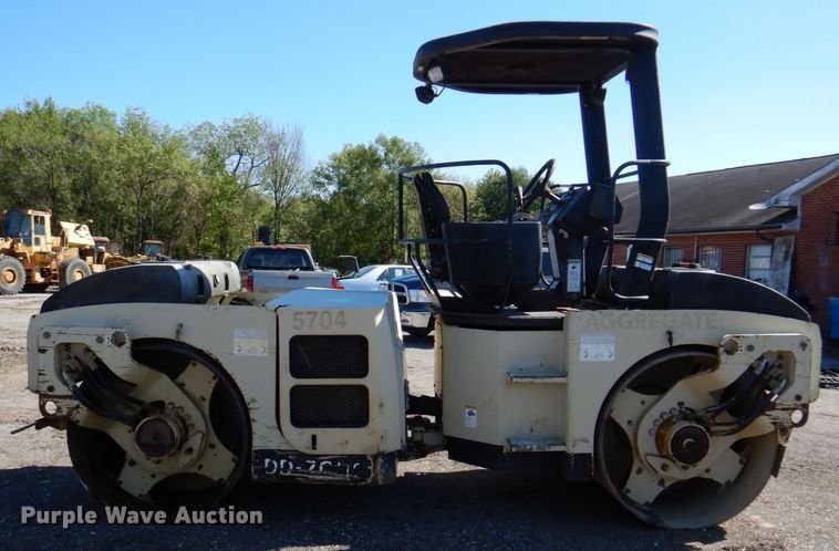 image for item DQ1881 2004 Ingersoll Rand DD-70HF  double drum roller