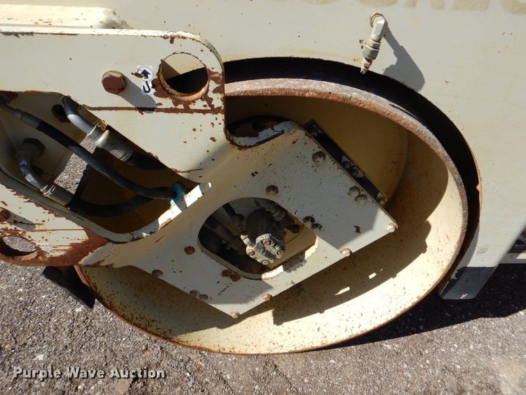 image for item DQ1881 2004 Ingersoll Rand DD-70HF  double drum roller